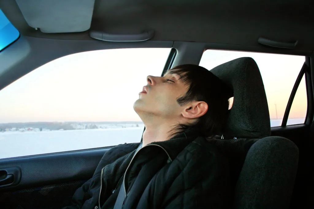 How to Sleep Comfortably in the Front Seat of a Car –